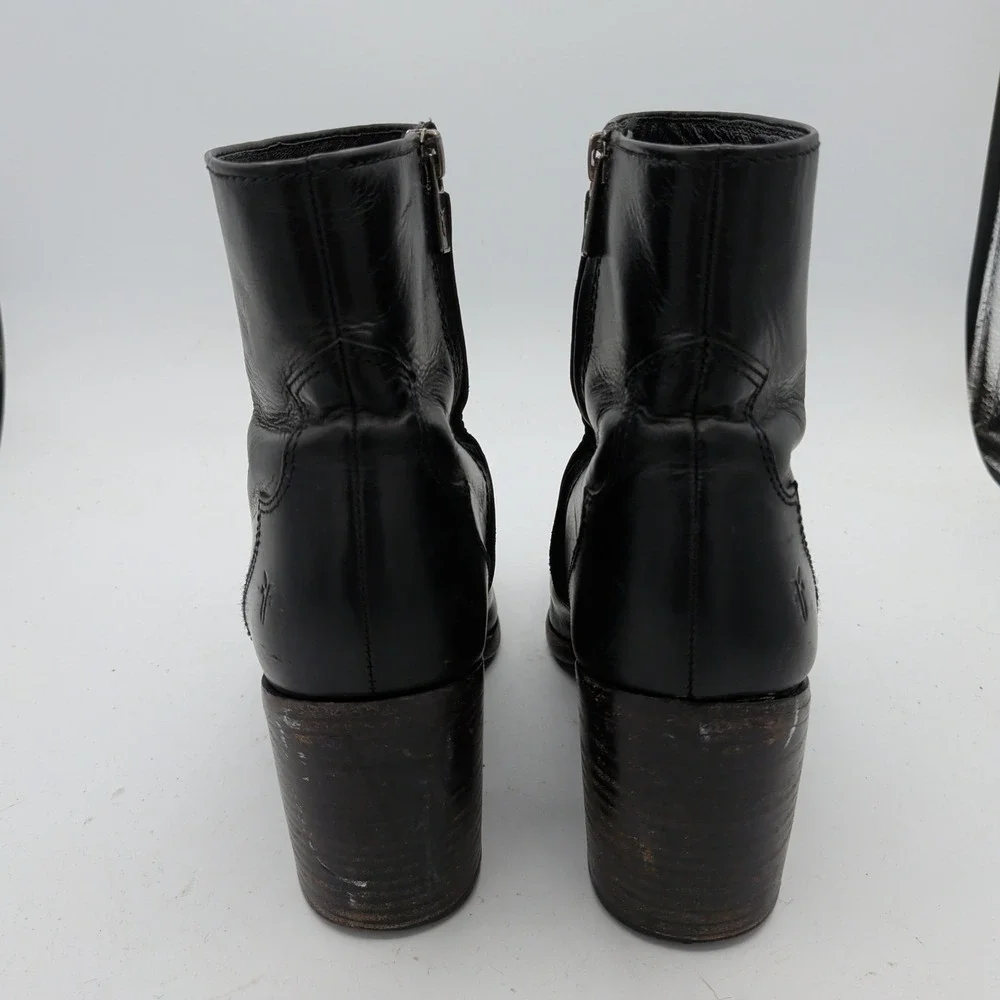 Frye brand model
